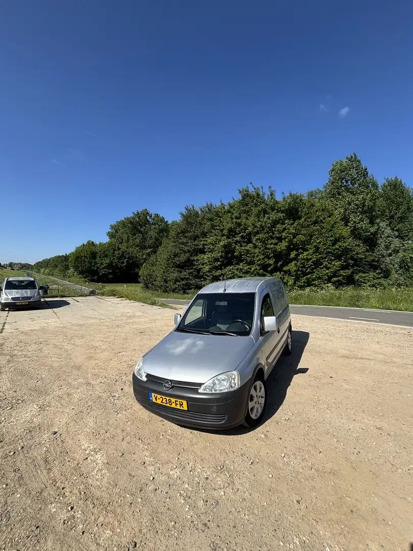 Opel Combo 1.6 Comfort - 1