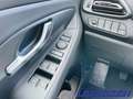 Hyundai i30 Select Mild-Hybrid Apple CarPlay Android Auto Fahr Piros - thumbnail 10