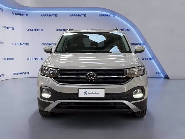 Volkswagen T-Cross view 10