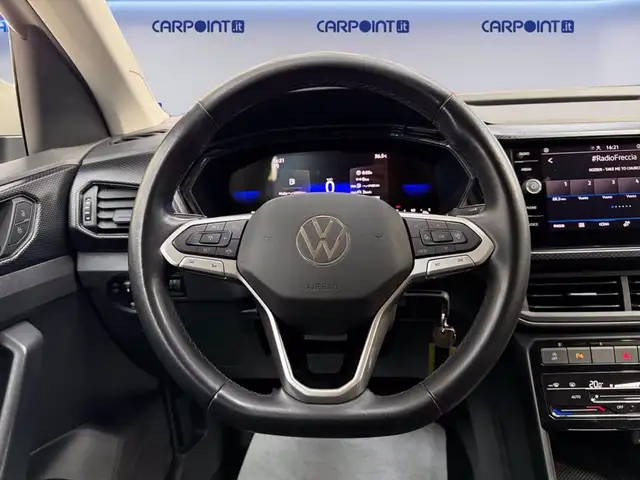 Volkswagen T-Cross view 14