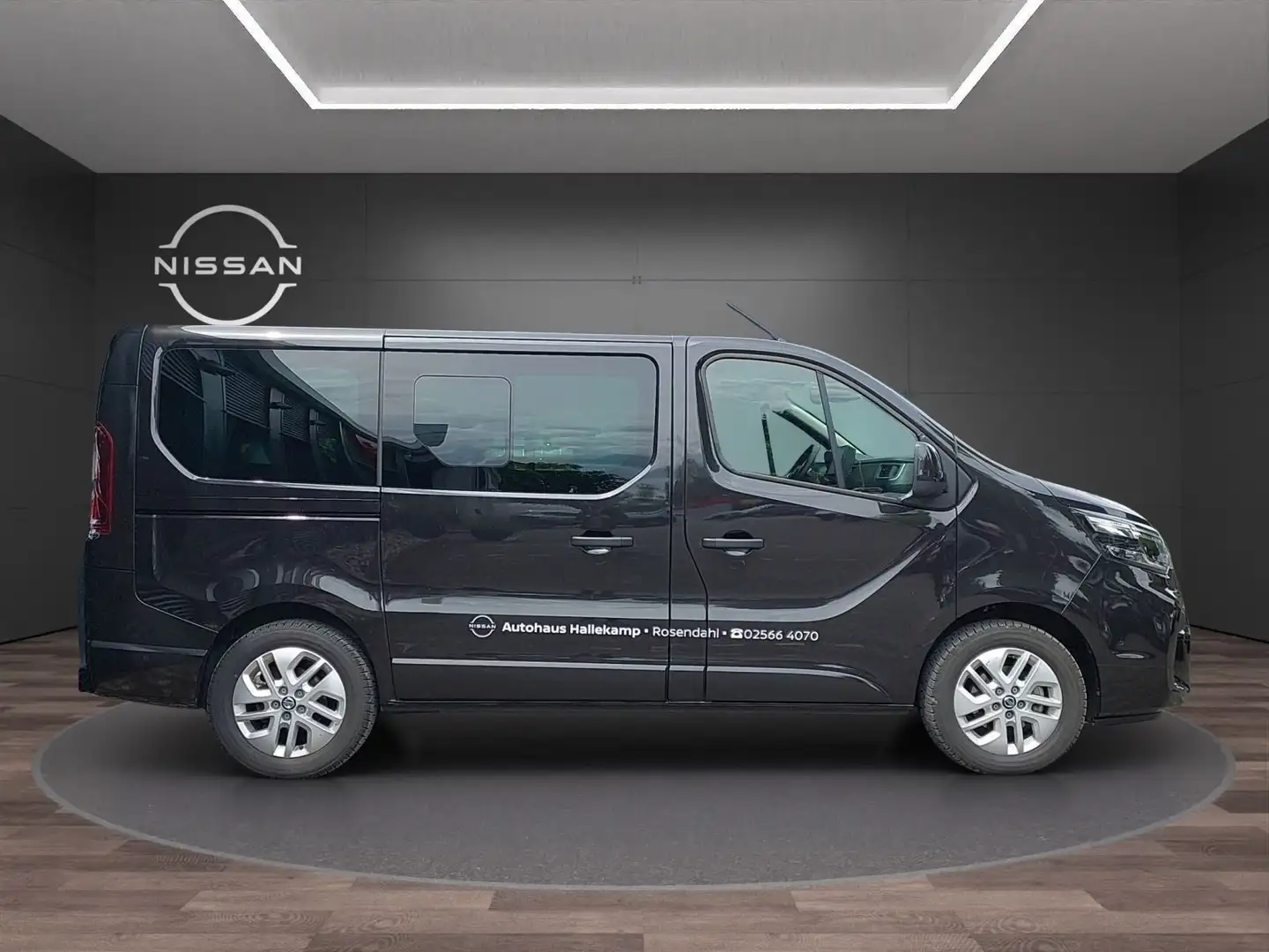 Nissan Primastar Kombi Tekna dCi150 MT Negro - 2