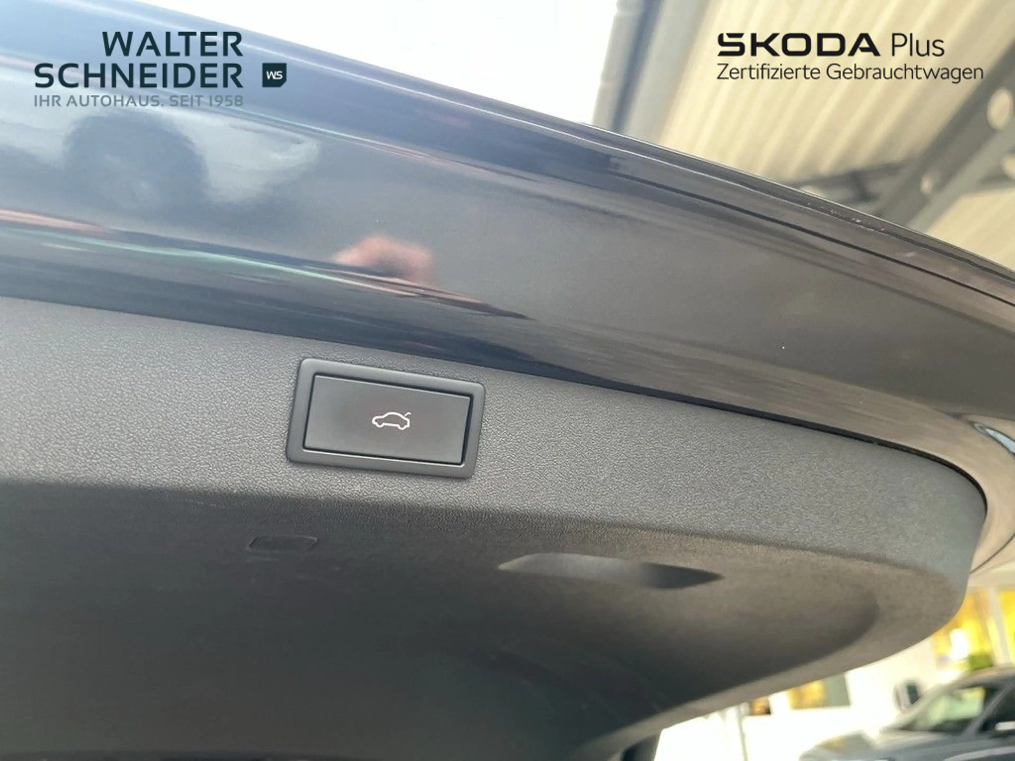 Skoda Enyaq iV 80x 4x4 Sportline Navi AHK DCC 360°Kame — photo 15