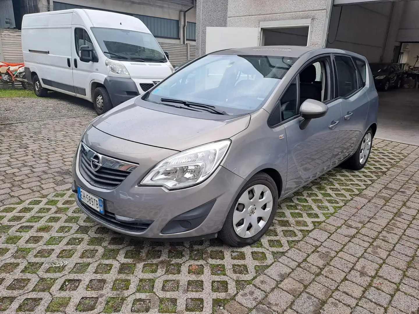 Opel Meriva Meriva B II 2010 1.3 cdti ecoflex Cosmo 95cv Grigio - 1