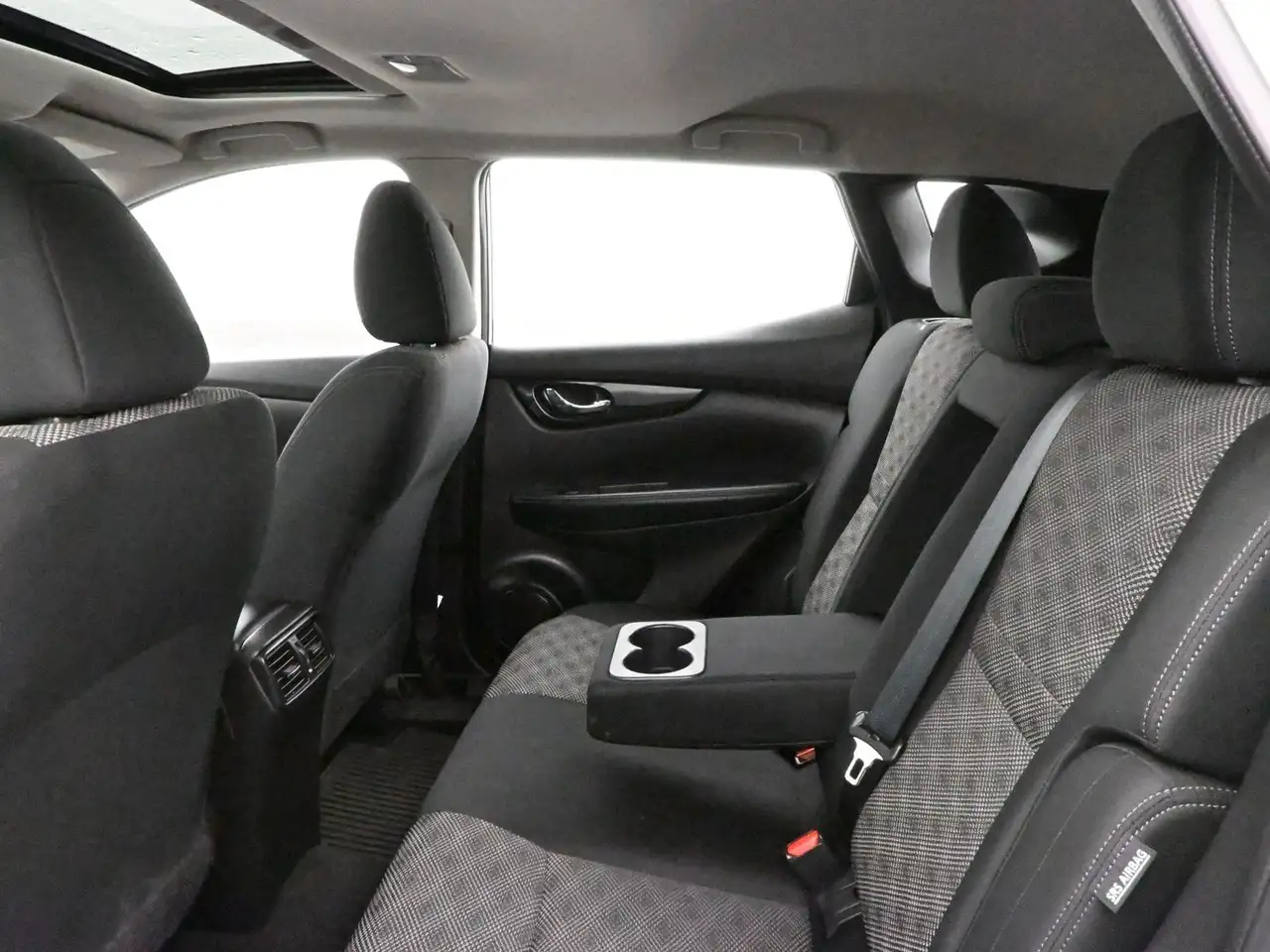 Nissan Qashqai снимка Nissan Qashqai