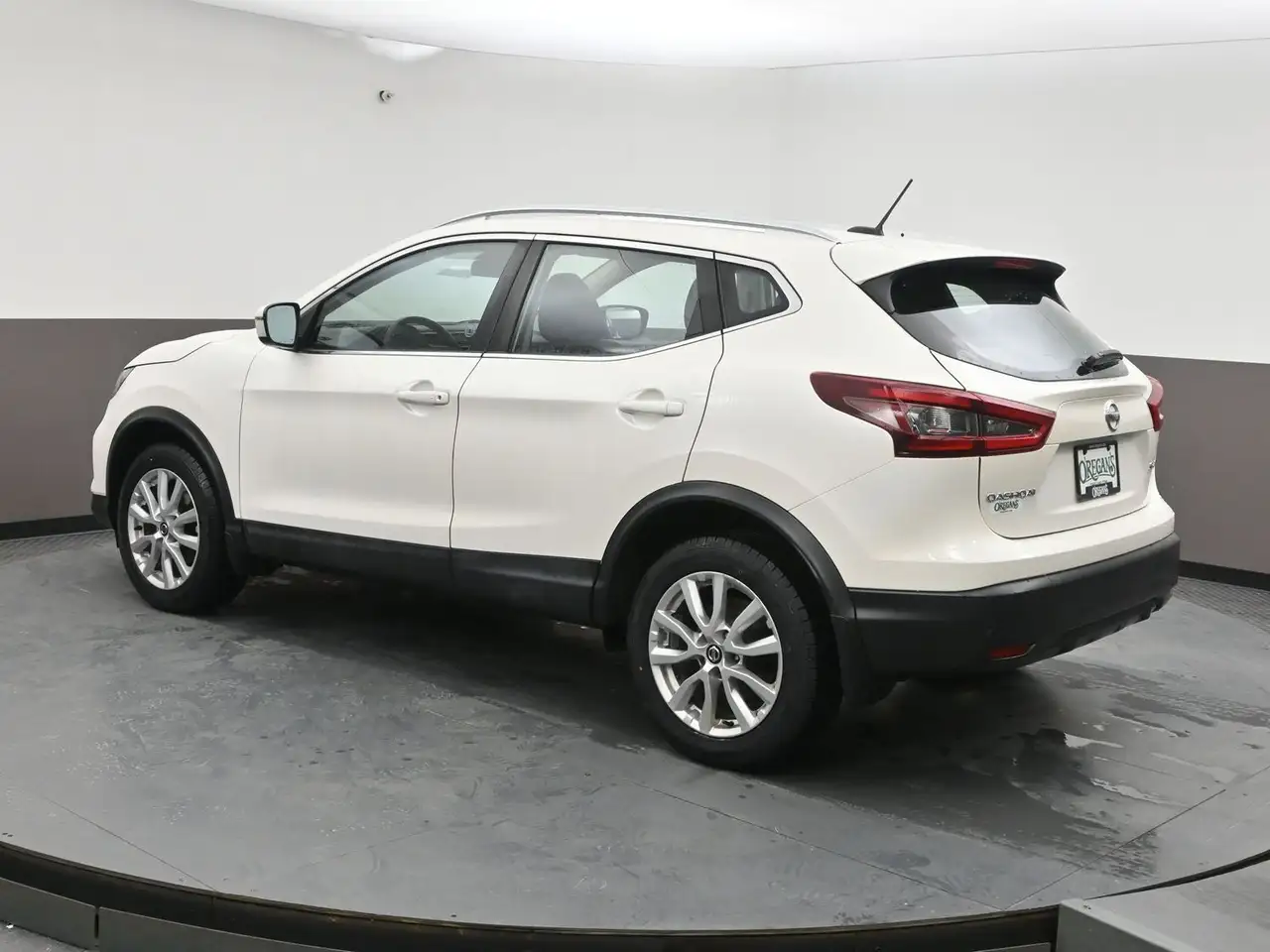 Nissan Qashqai снимка Nissan Qashqai