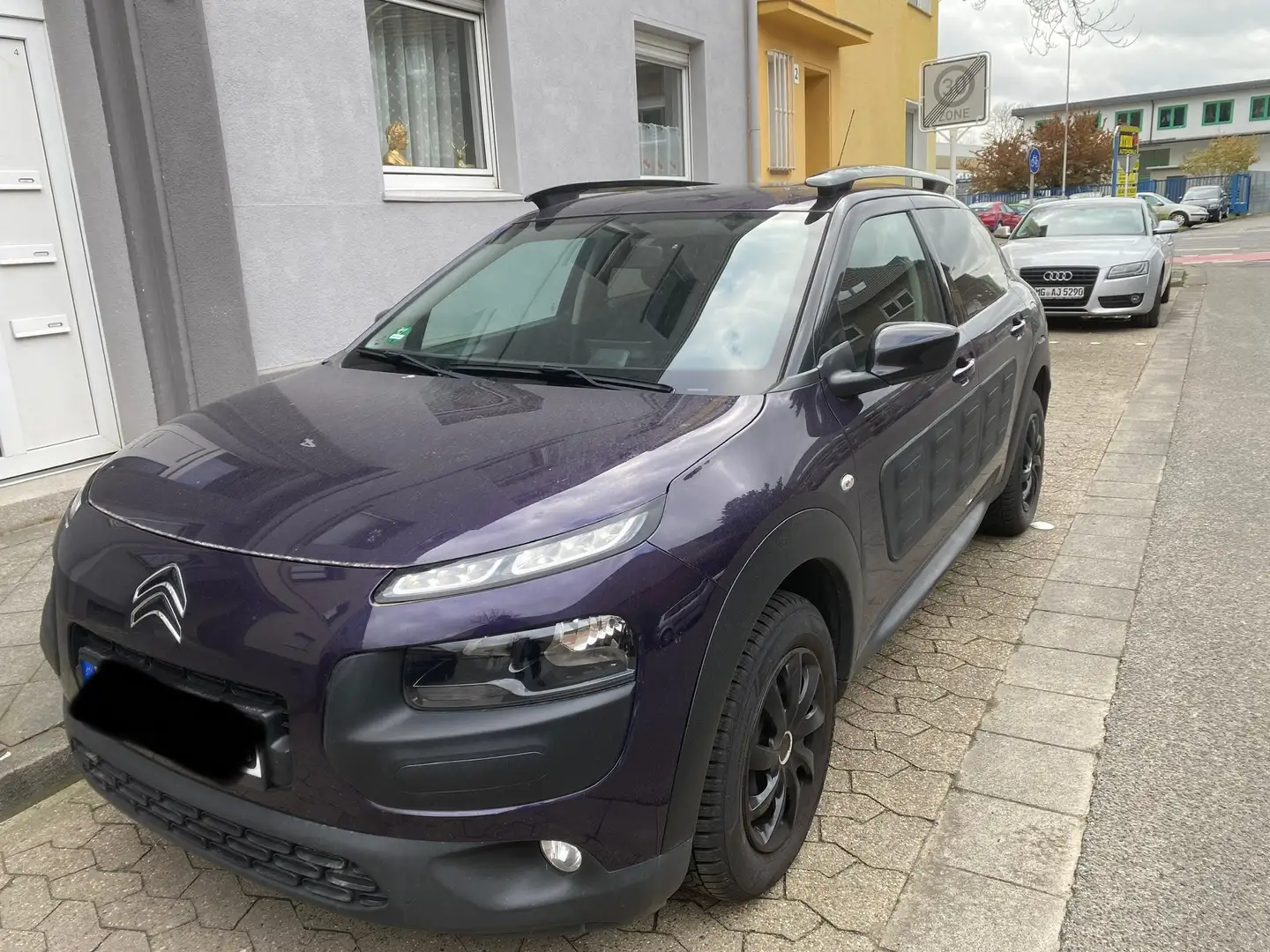 Citroen C4 Cactus C4 Cactus Pure Tech 110 Stop ljubičasta - 1