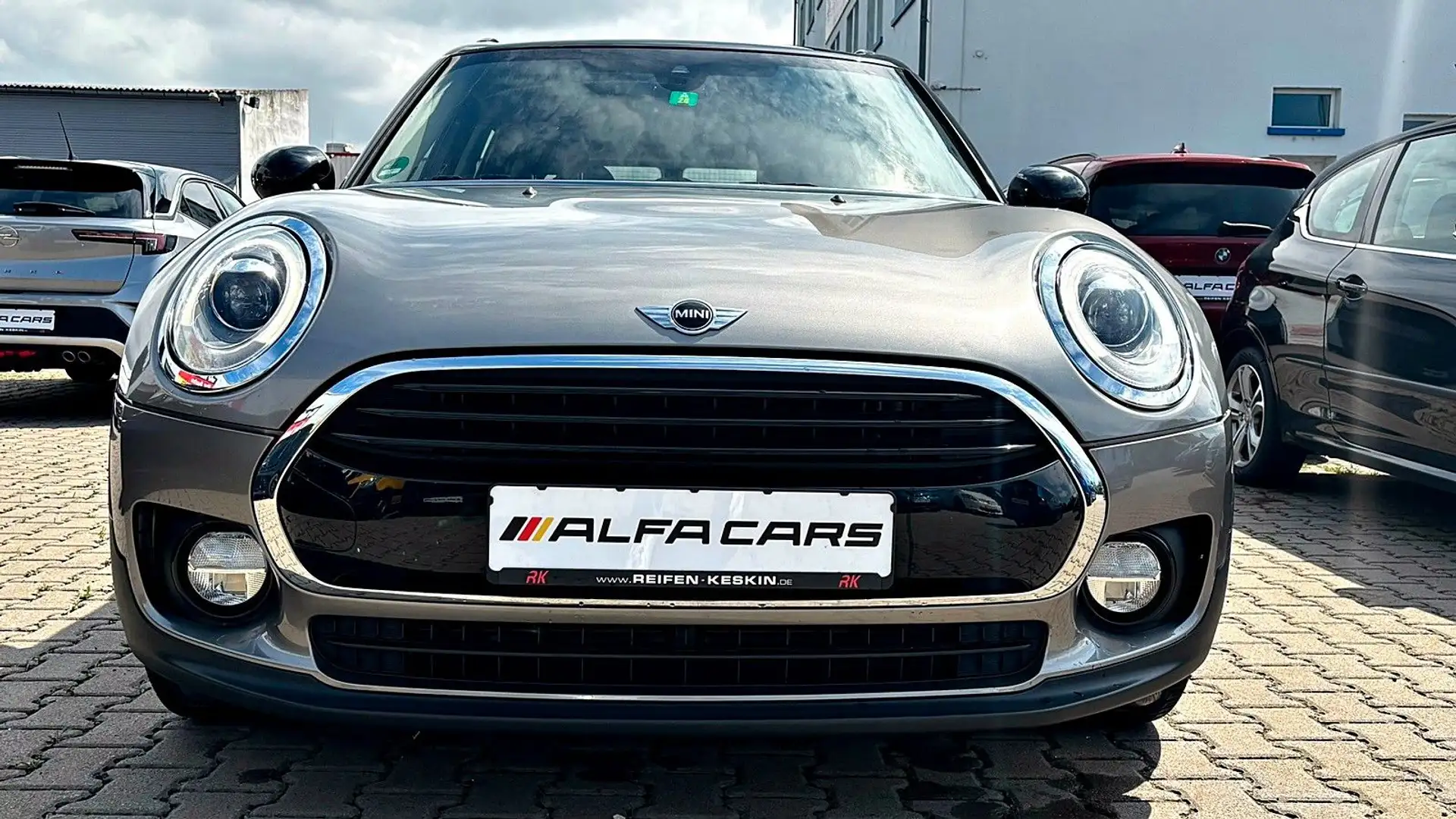 MINI Cooper Clubman /SHZ/VOLL SHEFT/LED/ISOFIX Grau - 2