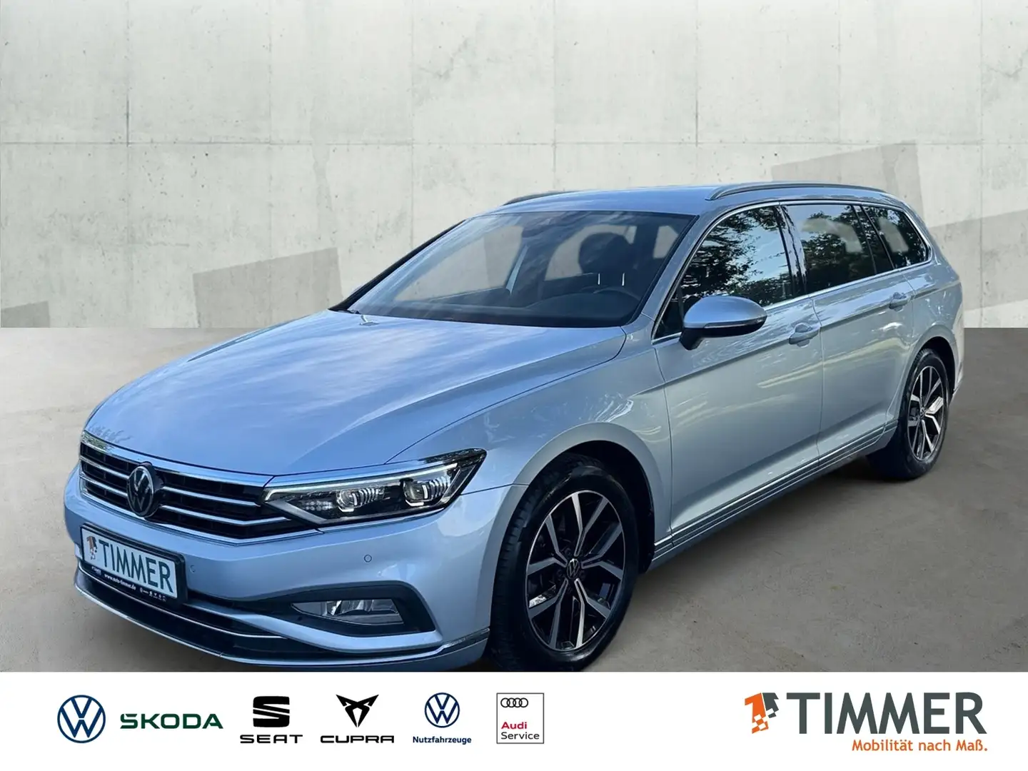 Volkswagen Passat Variant 2.0 TDI DSG ELEGANCE *IQ.LIGHT *HuD* RKAM *ACC *A Zilver - 1