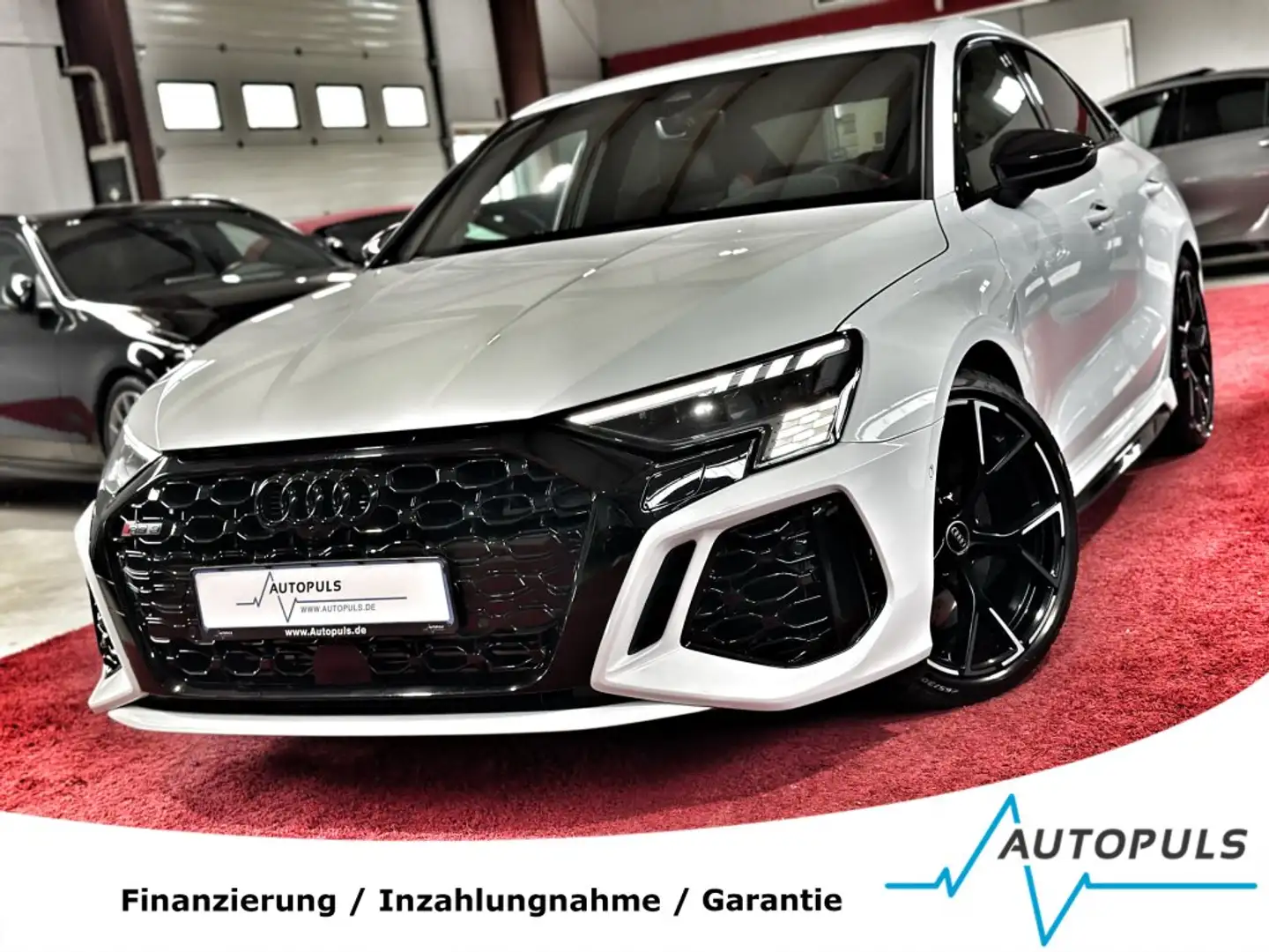 Audi RS3 *2.5 TFSI*QUATTRO*LIMO*CARPLAY*B&O*MASSAGE Weiß - 1