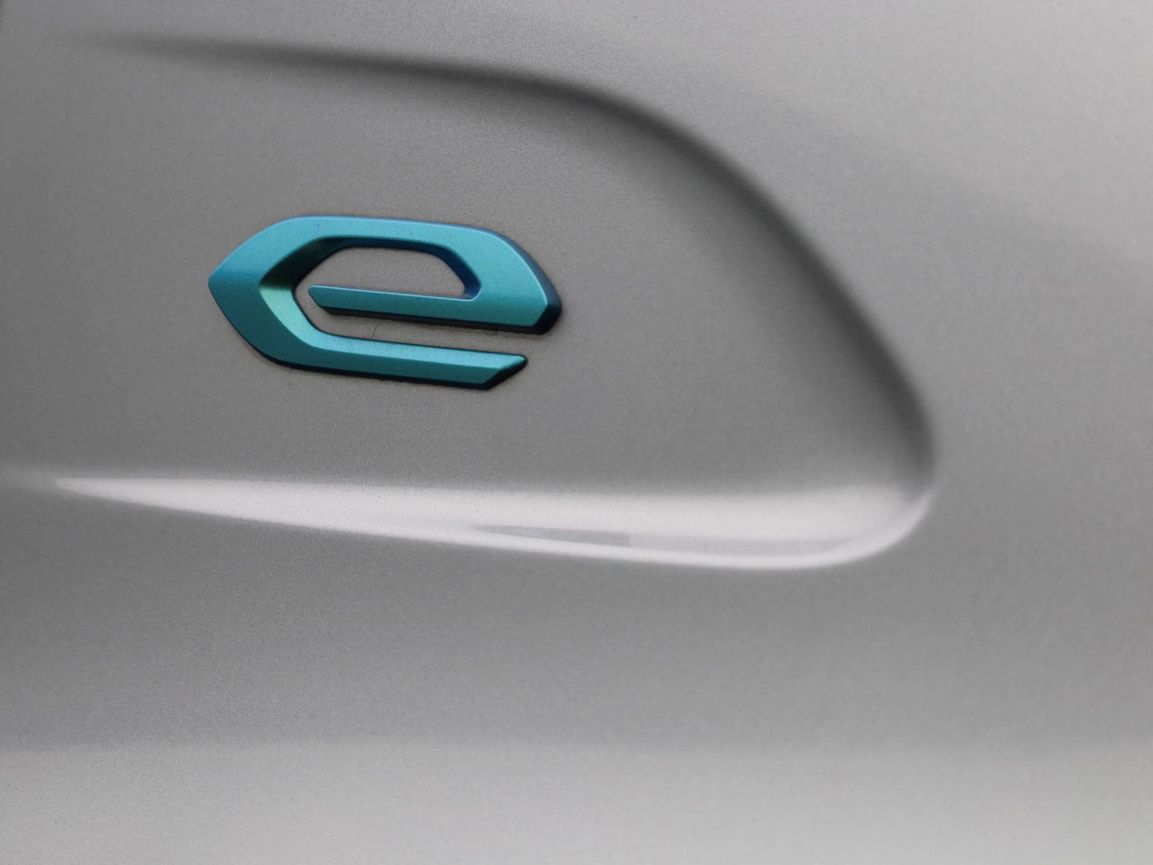 Peugeot e-208 EV Active Pack 50 kWh — photo 15