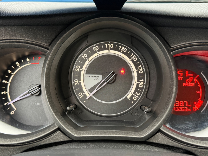 Citroen C3 1.2 PureTech Collection|Distributie vv in 2025|1e — photo 8