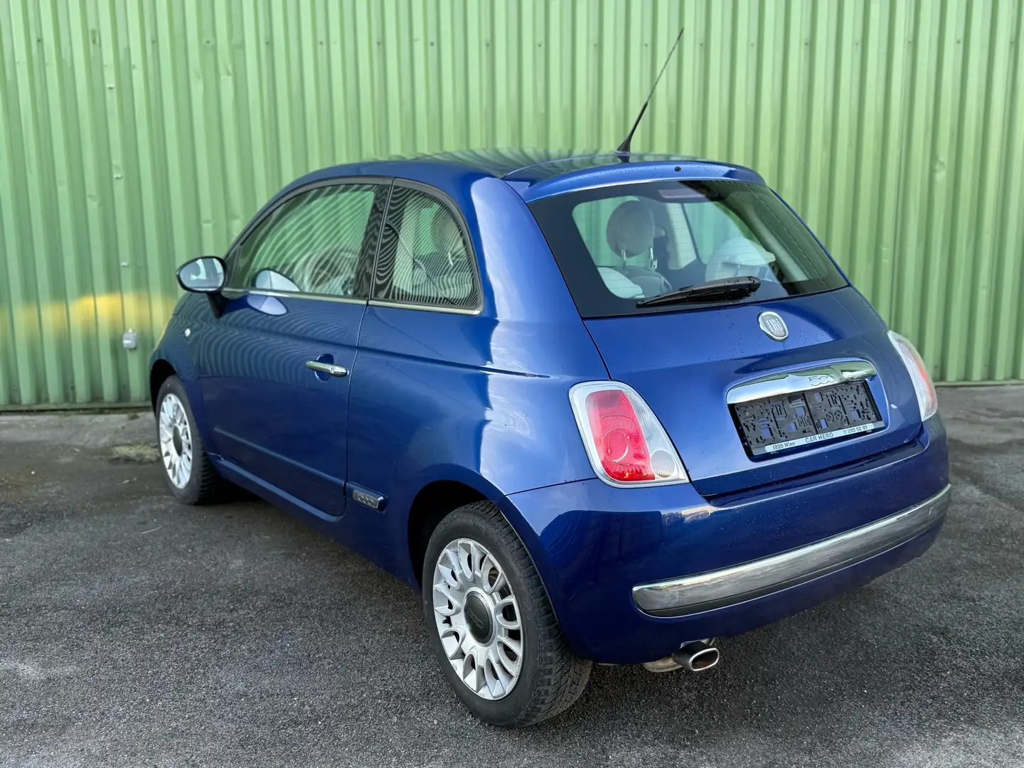 Fiat 500 Lounge Blau - 2