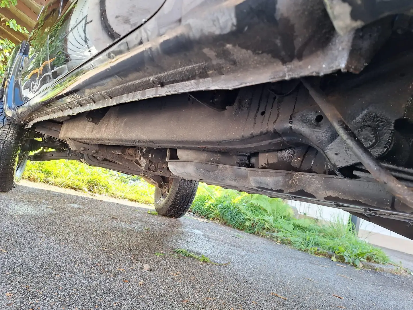 Toyota Hilux 3.0 D4d Aut. Dual Cab Old Man Emu Schwarz - 2