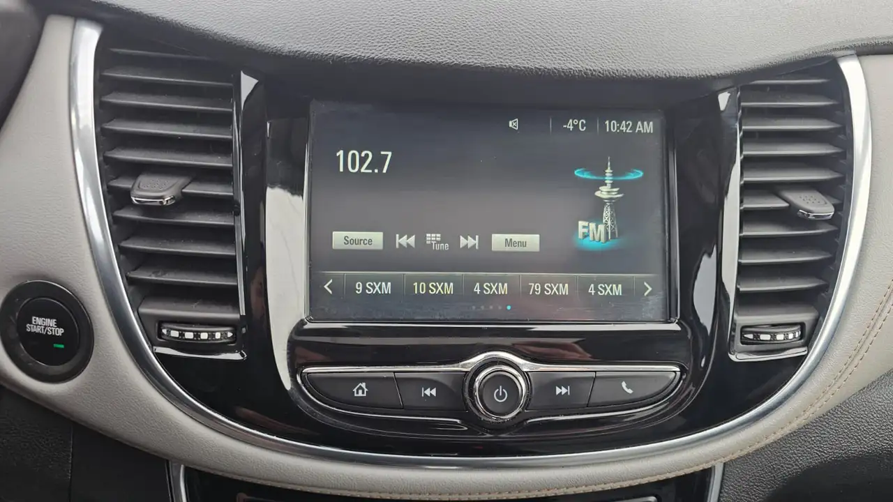 Chevrolet Trax снимка Chevrolet Trax