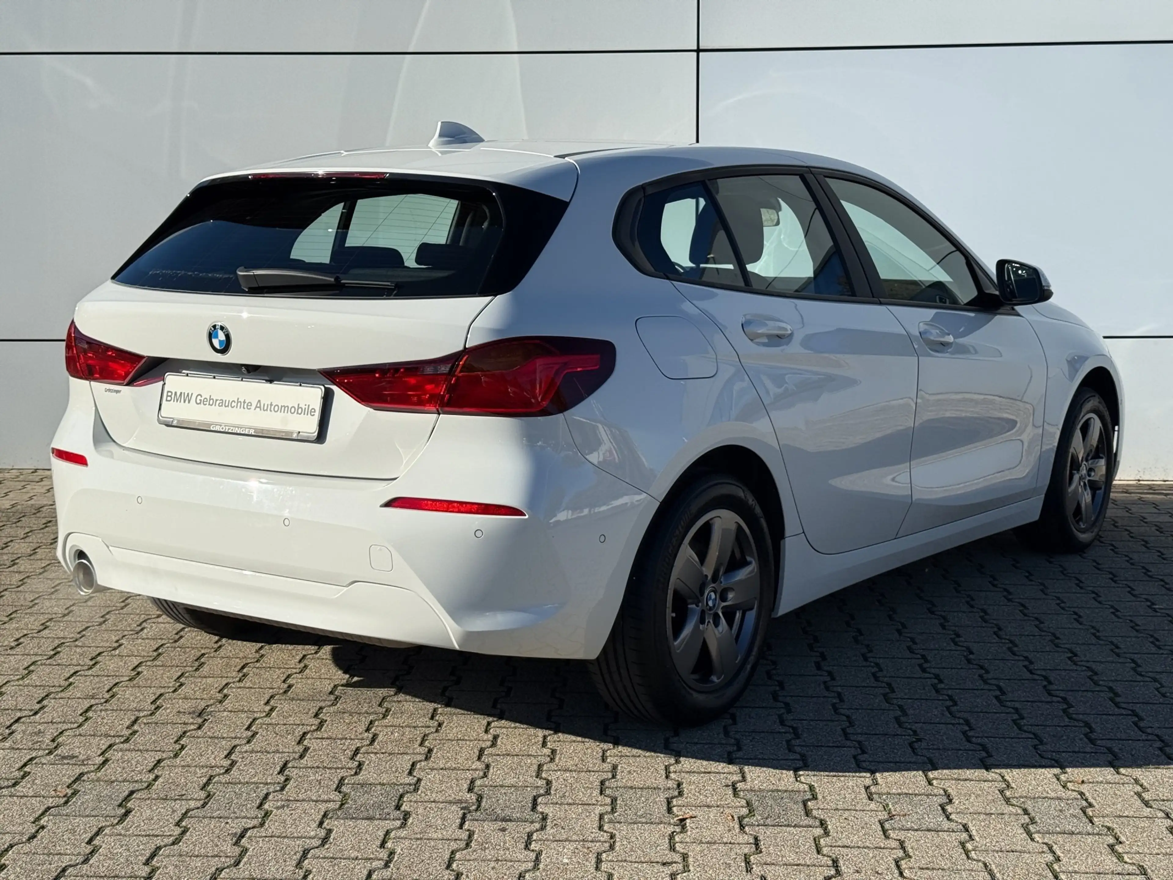 BMW 118 i — photo 5