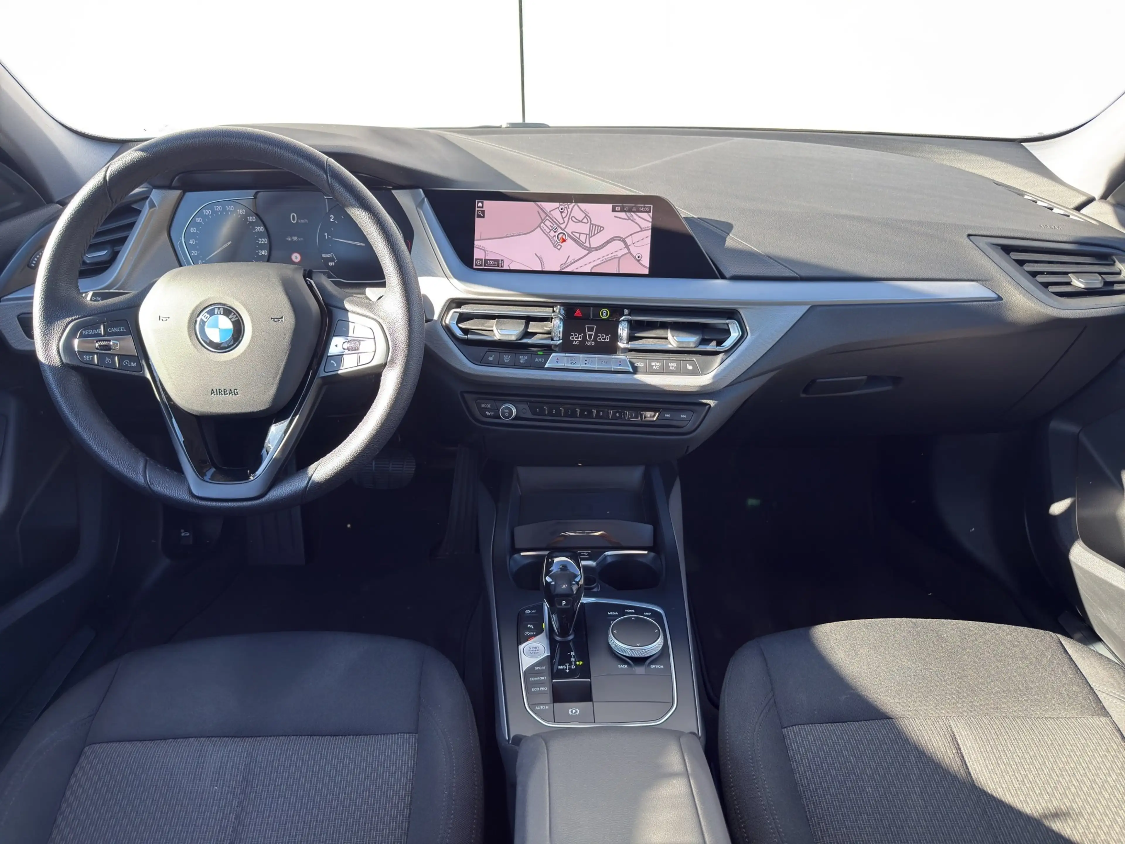 BMW 118 i — photo 10