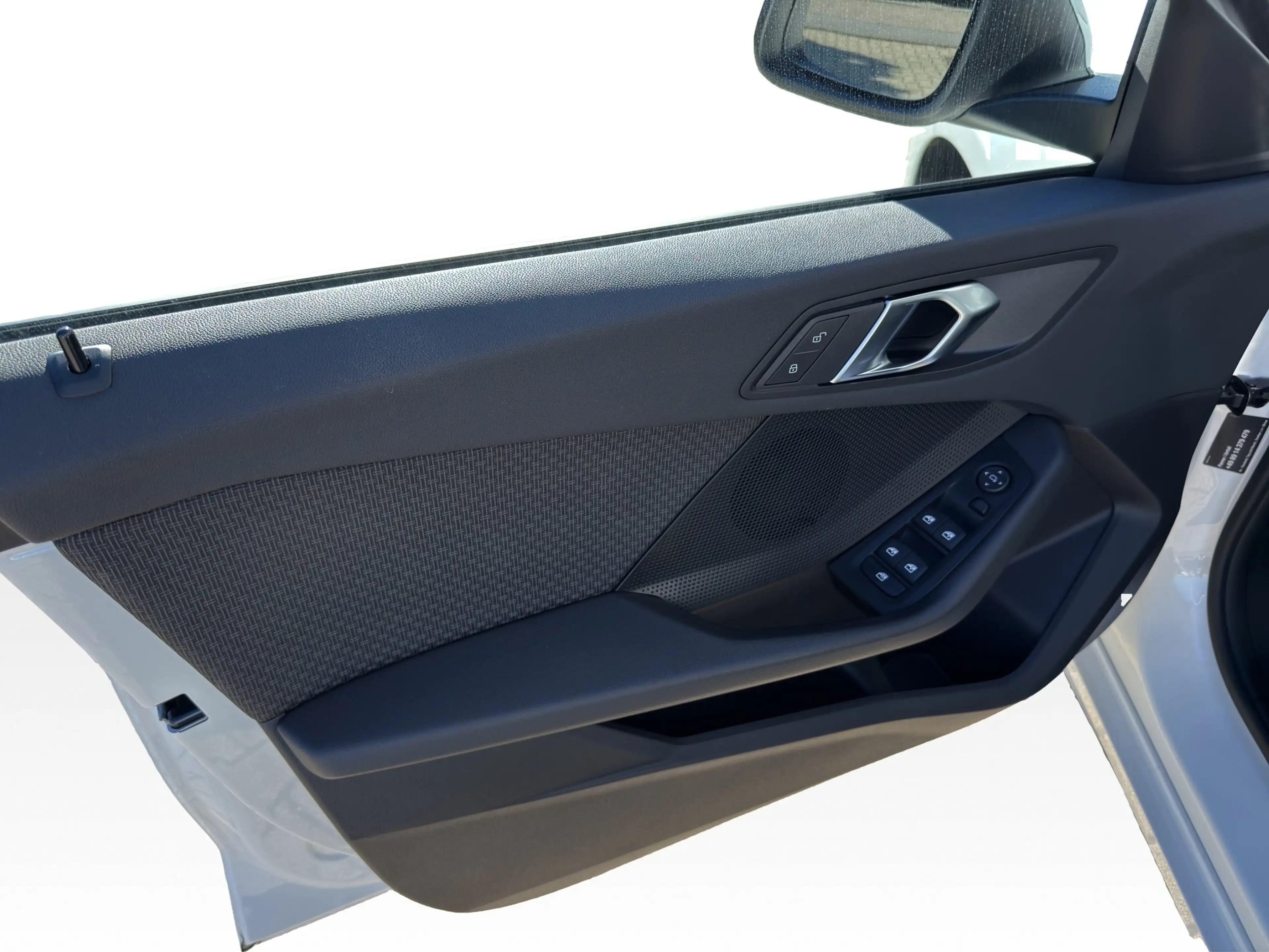 BMW 118 i — photo 7