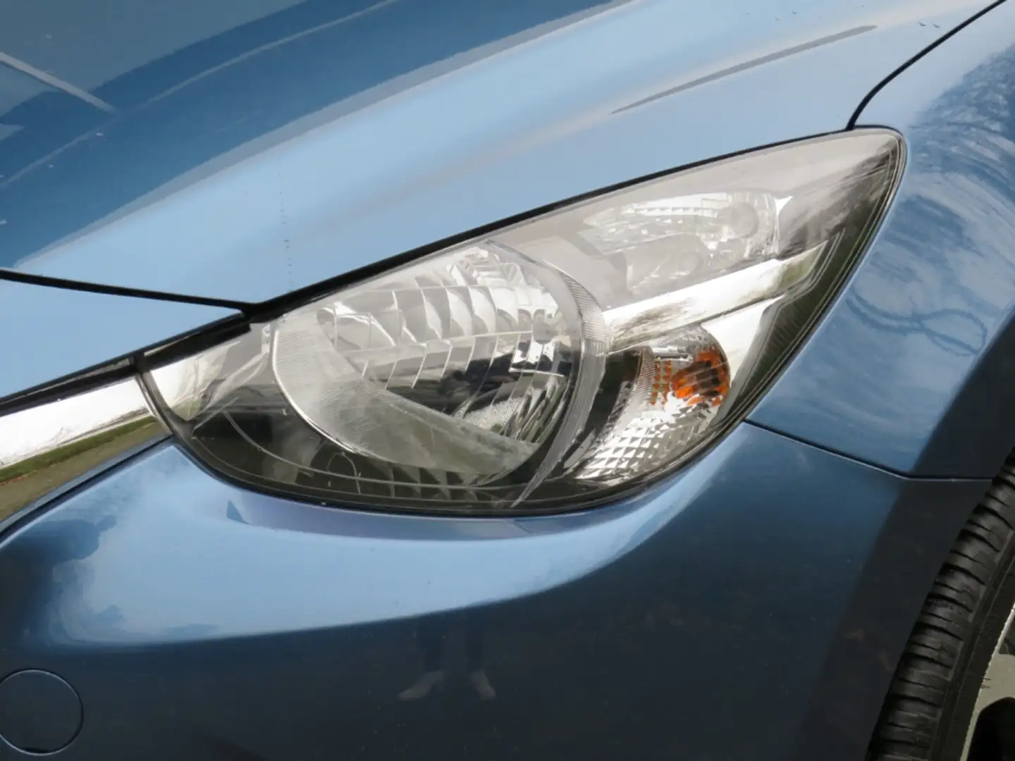 Mazda 2 Kizoku Sitzheizung RFK Navigation DAB PDC Spurwech Blau - 2