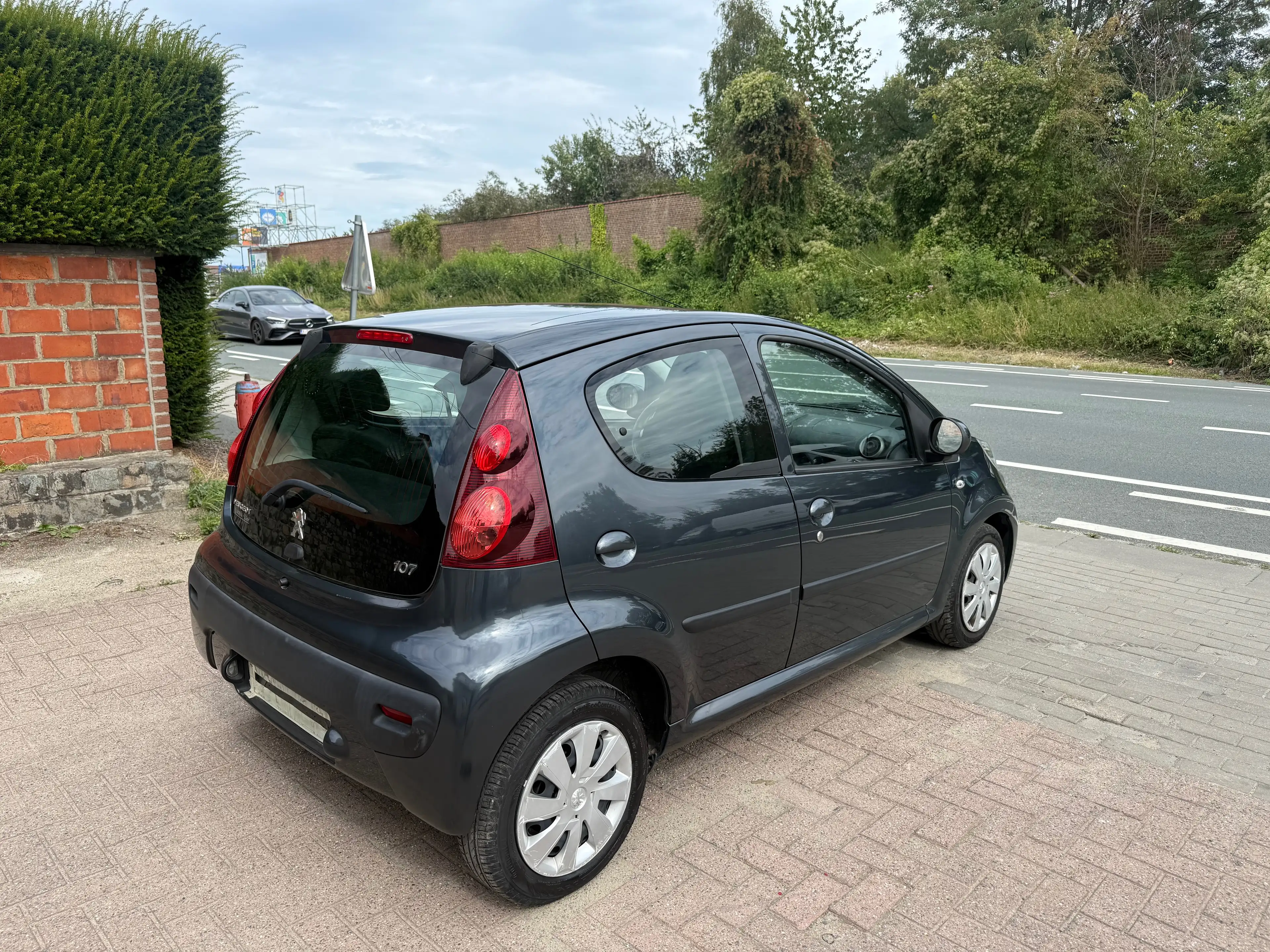 Peugeot 107 1.0-BOITE AUTO - PRETE A IMMATRICULER - GARANTIE — photo 6