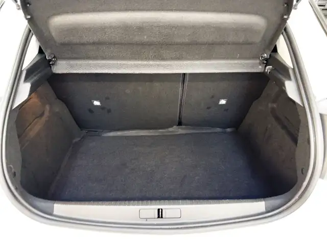 Opel Corsa view 6