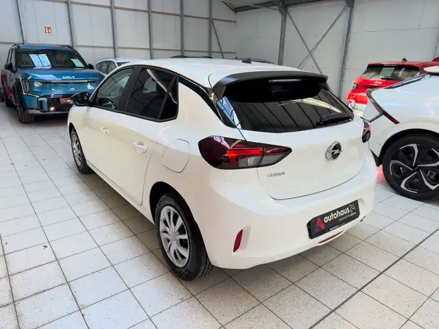 Opel Corsa view 4