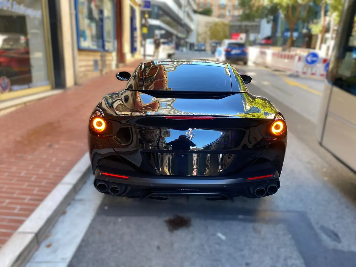 Ferrari Portofino Portofino 4.0 V8 600 ch Schwarz - 2