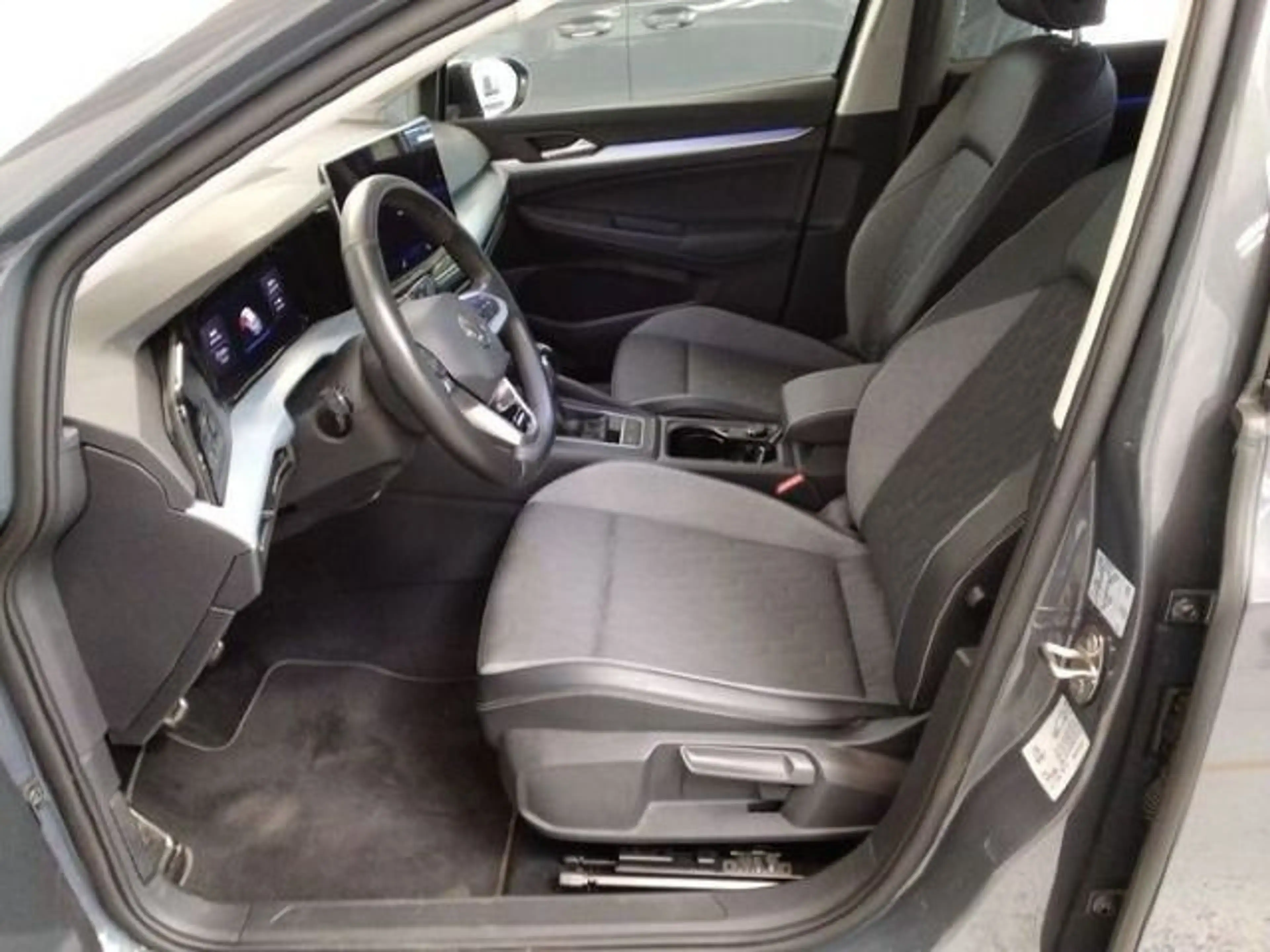 Volkswagen Golf Variant Golf VIII Variant 2.0 TDI Energy Navi AHK LED Ka — photo 6