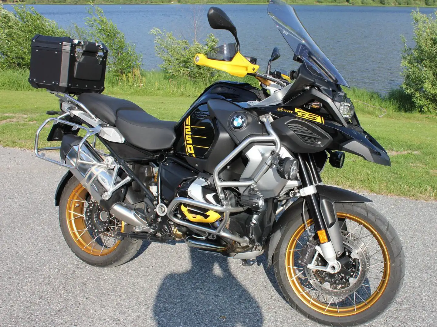 BMW R 1250 GS Schwarz - 2