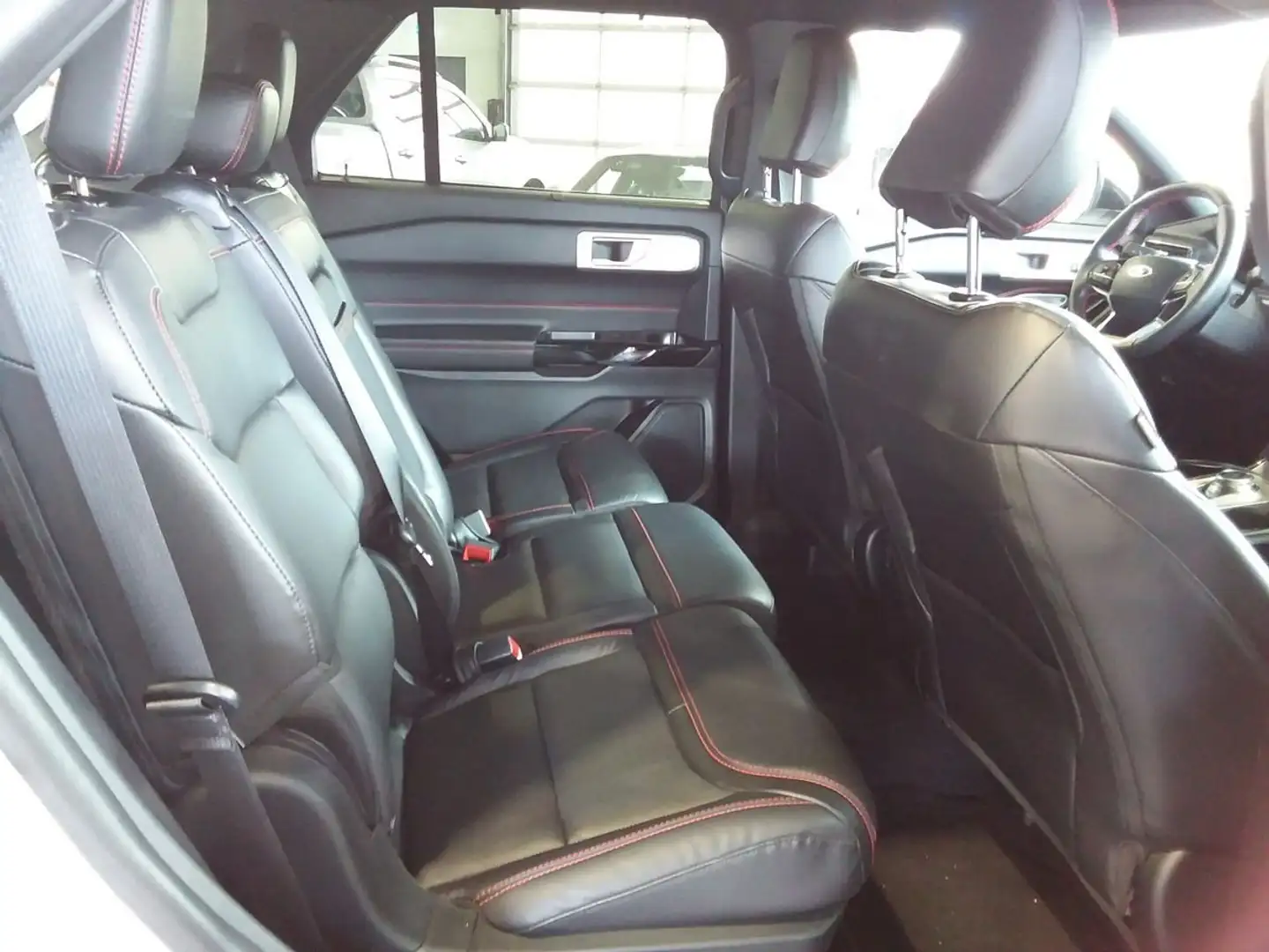 Ford Explorer Explorer EcoBoost Plug-in Hybrid ST-LINE Weiß - 1