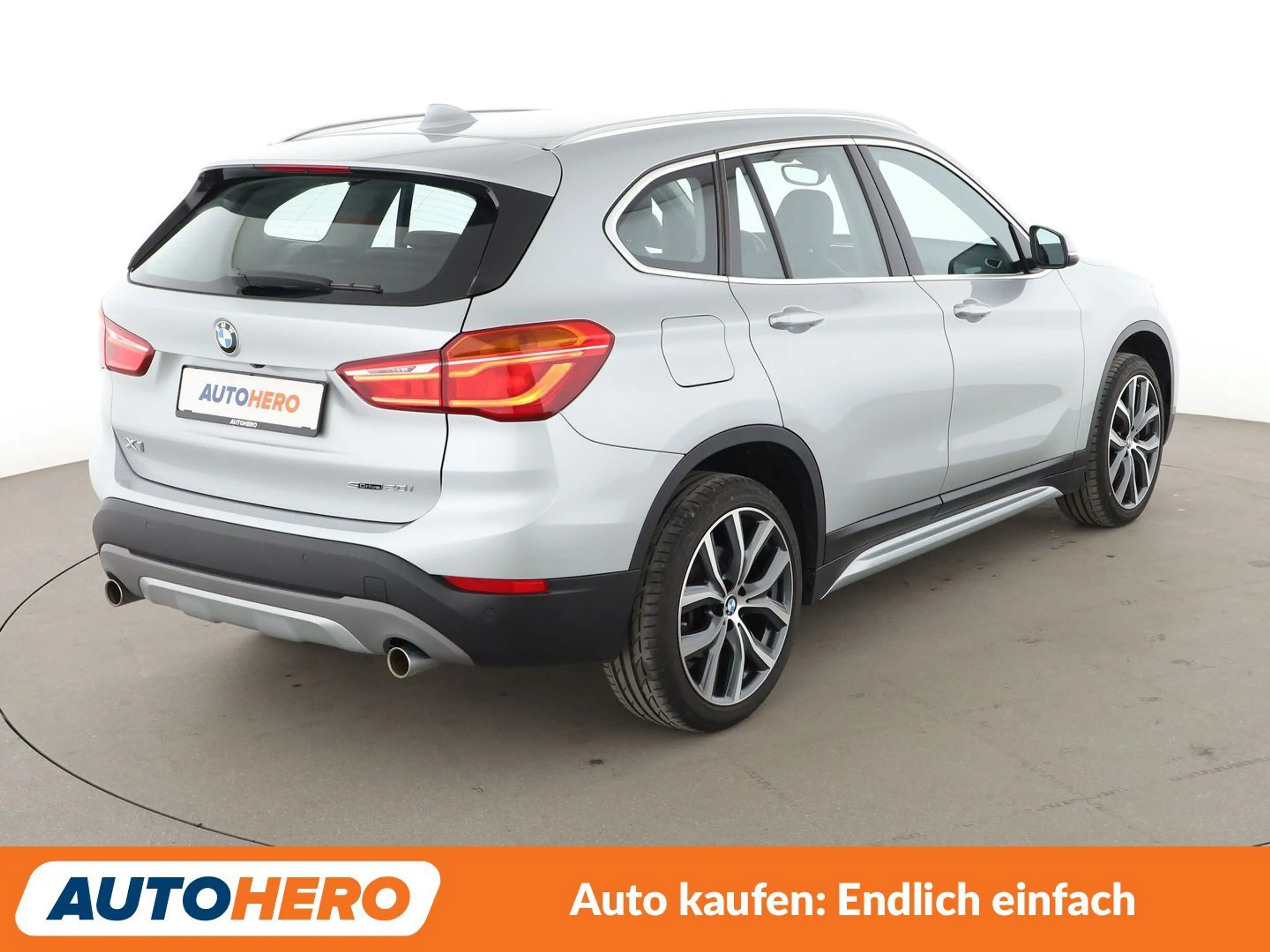 BMW X1 sDrive 20i xLine Aut.*LED*TEMPO*PDC*SHZ* — photo 6