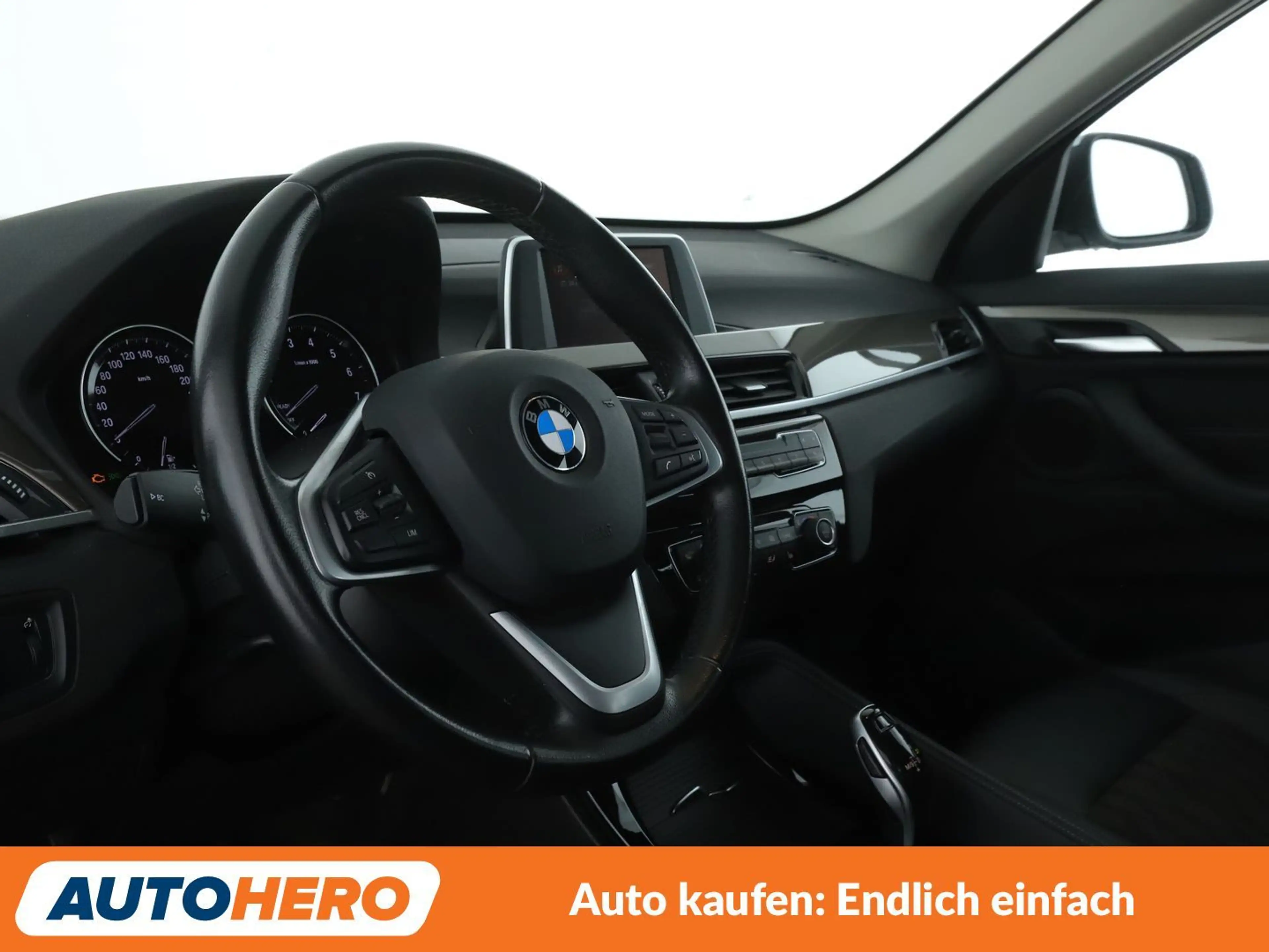 BMW X1 sDrive 20i xLine Aut.*LED*TEMPO*PDC*SHZ* — photo 11