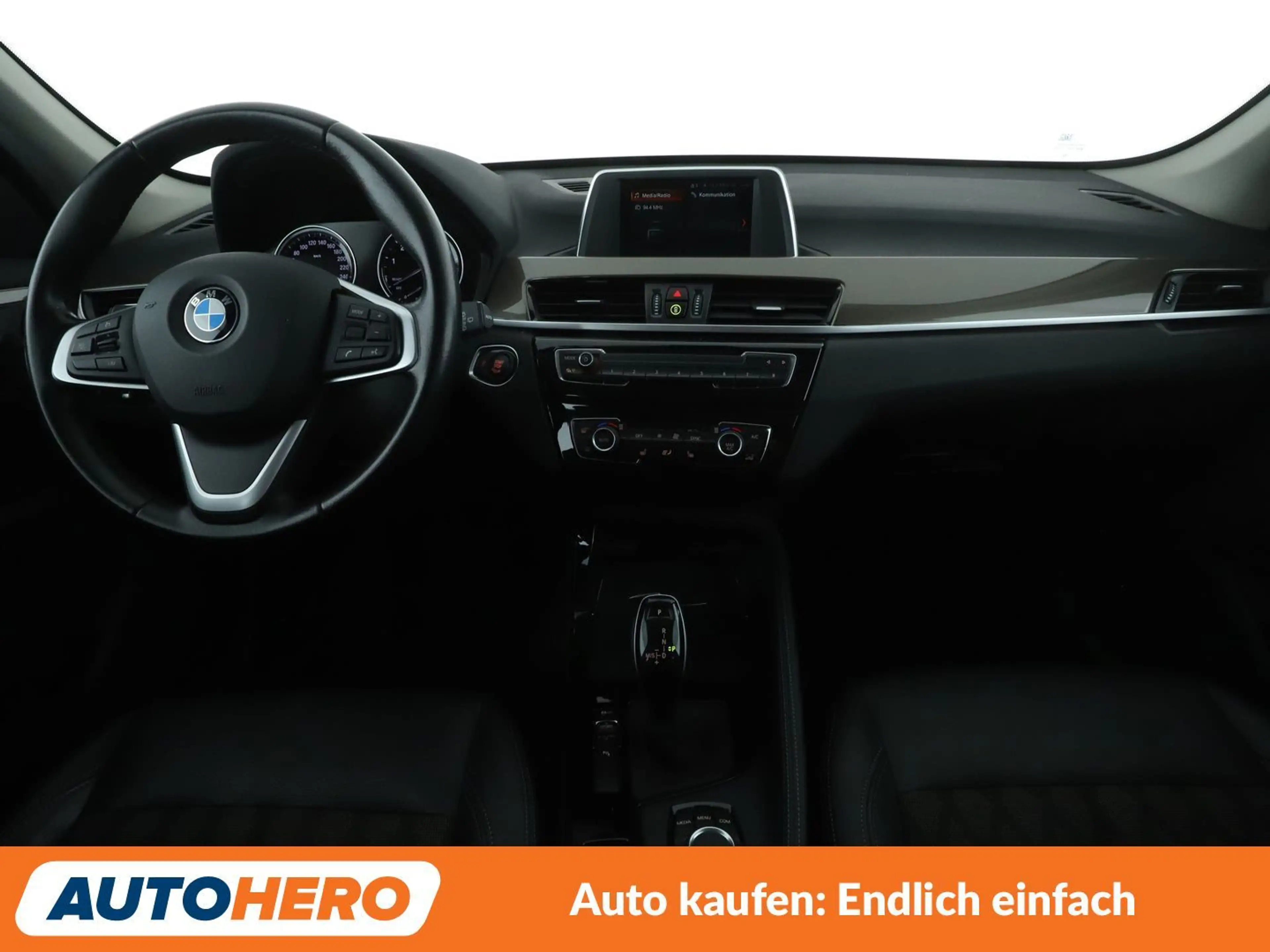 BMW X1 sDrive 20i xLine Aut.*LED*TEMPO*PDC*SHZ* — photo 12