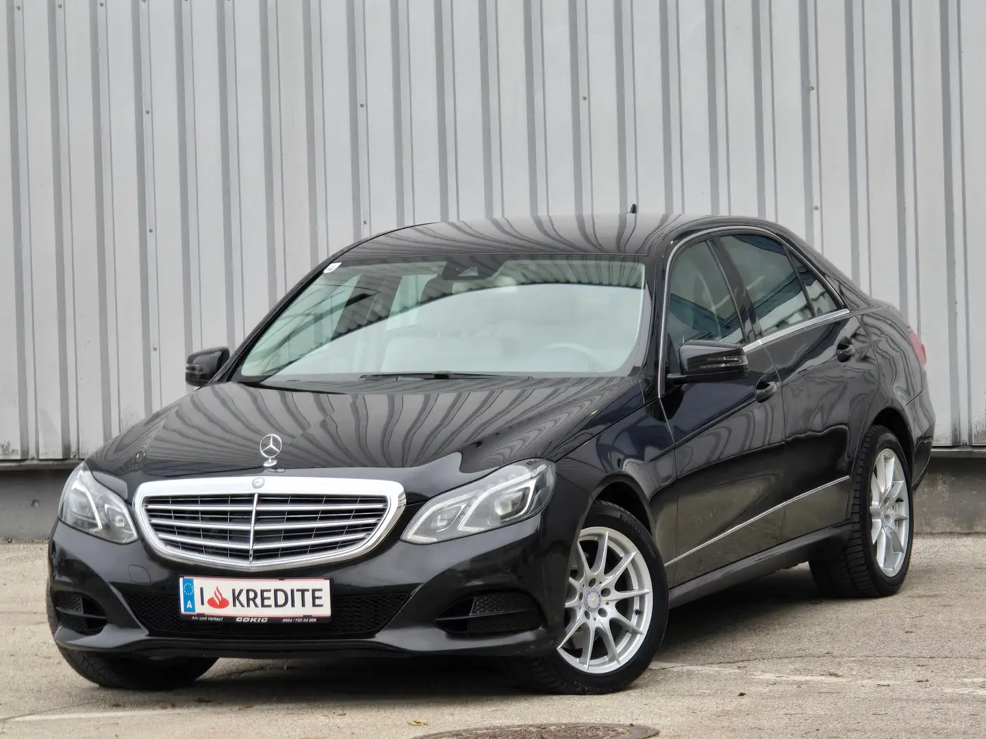 Mercedes-Benz E 250 E 250 BlueTec 4Matic Top*Kredit*Automatik*Pickerl Noir - 1