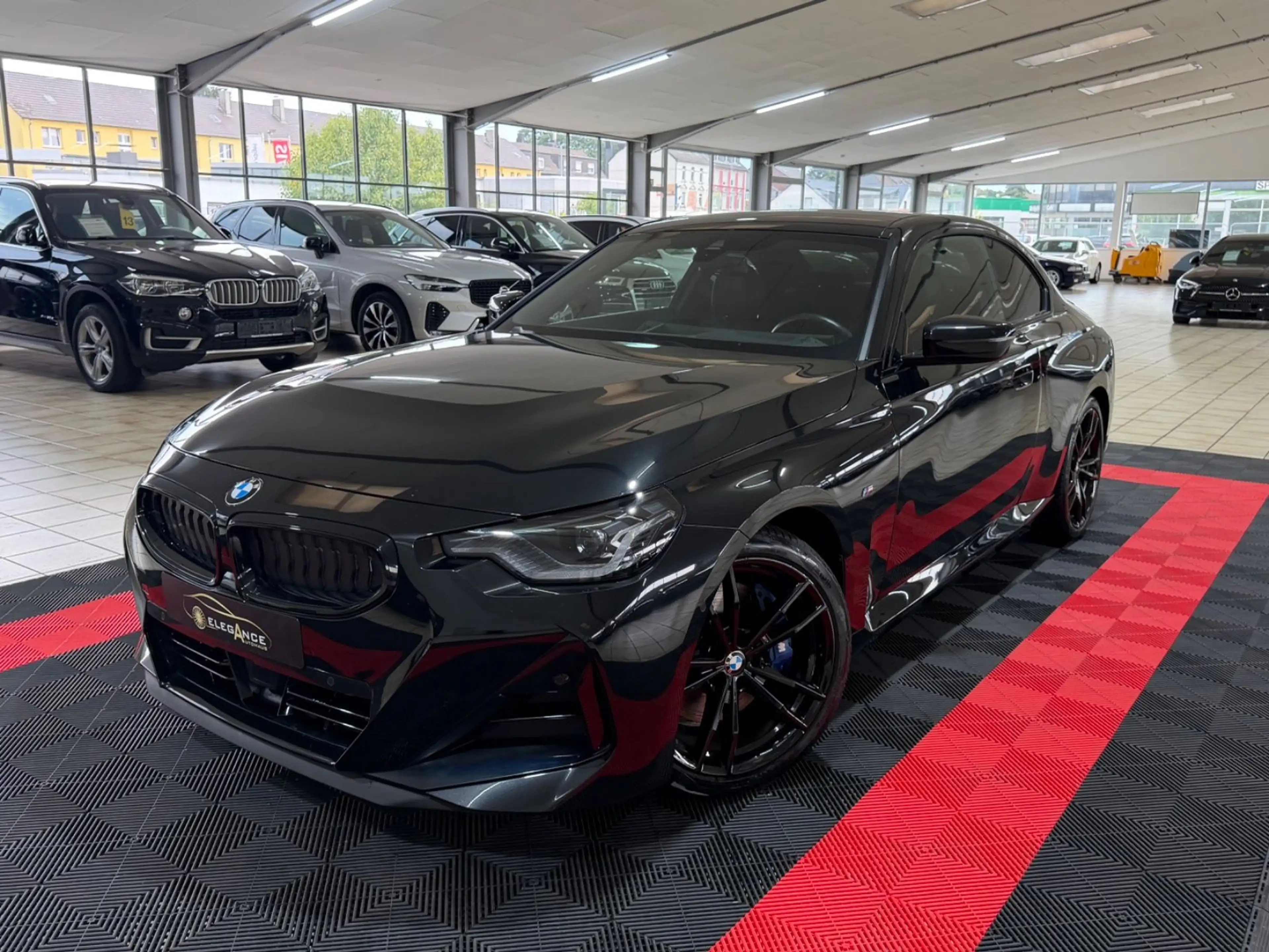 BMW 230 i M Sport*COUPE*LED*LEDER*AMBIENTE* — photo 2