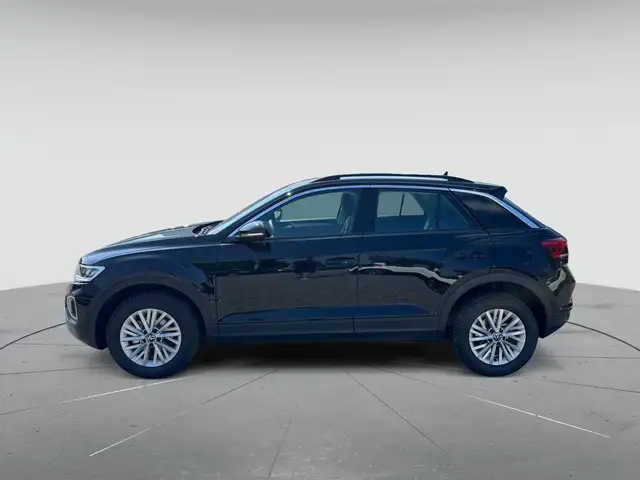 Volkswagen T-Roc view 6