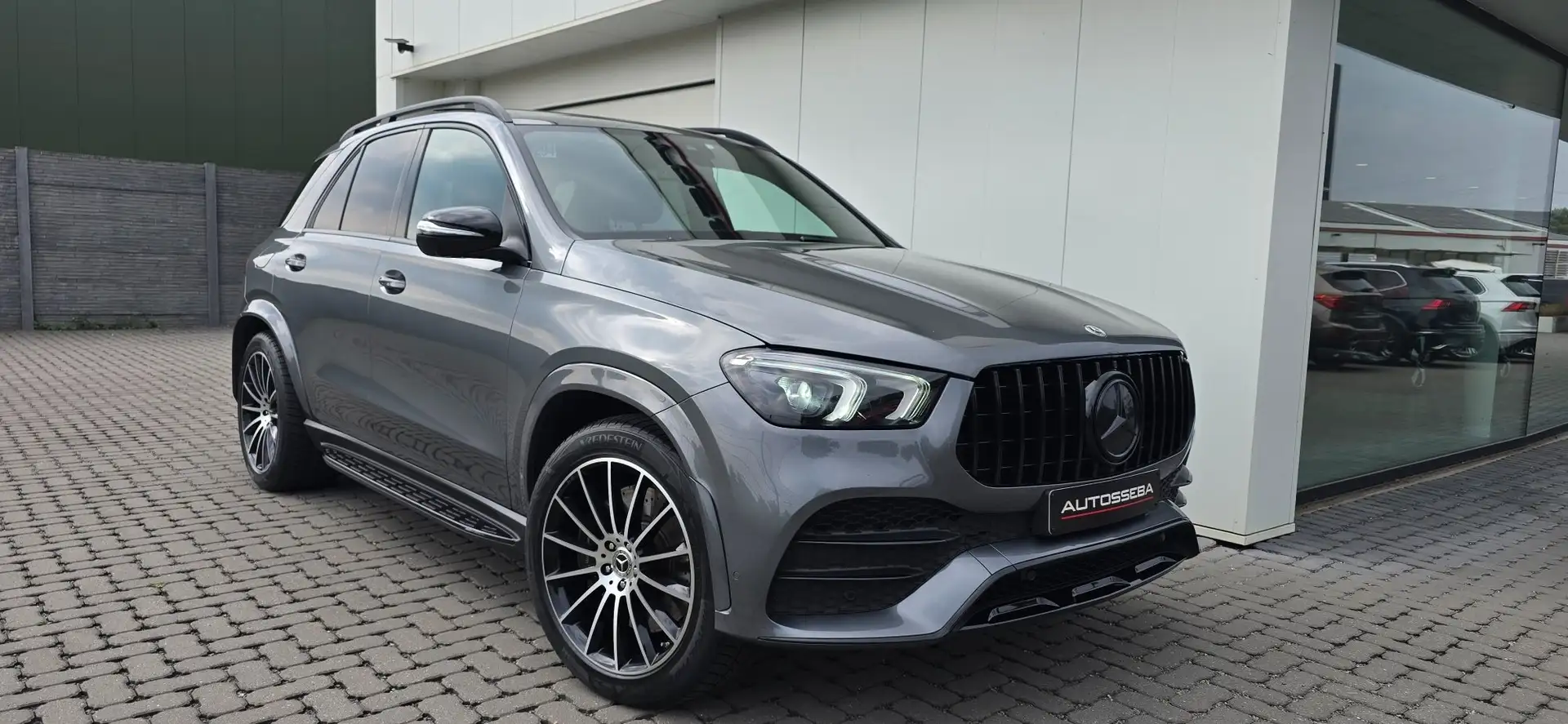 Mercedes-Benz GLE 350 e 4Matic 9G-TRONIC AMG Line PANO/CAMERA/TRKA/TRKH Gris - 2