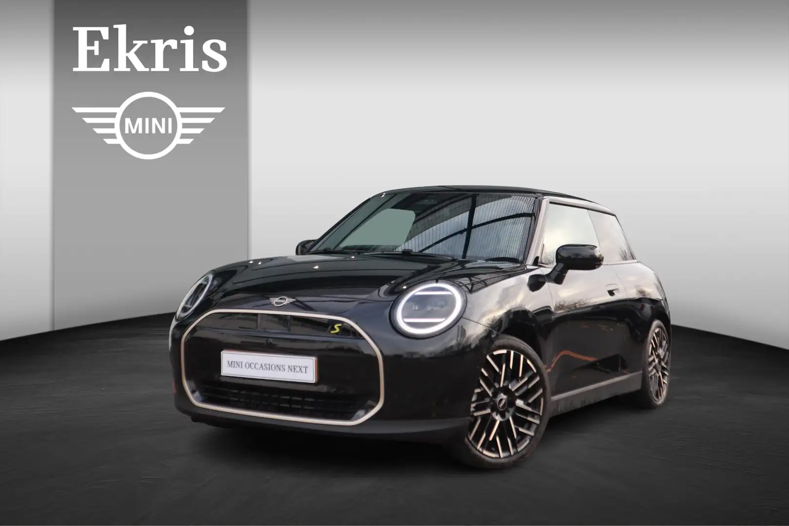 MINI Cooper SE | Favoured Pakket XL | Glazen Panoramadak | Stuur- Noir - 1