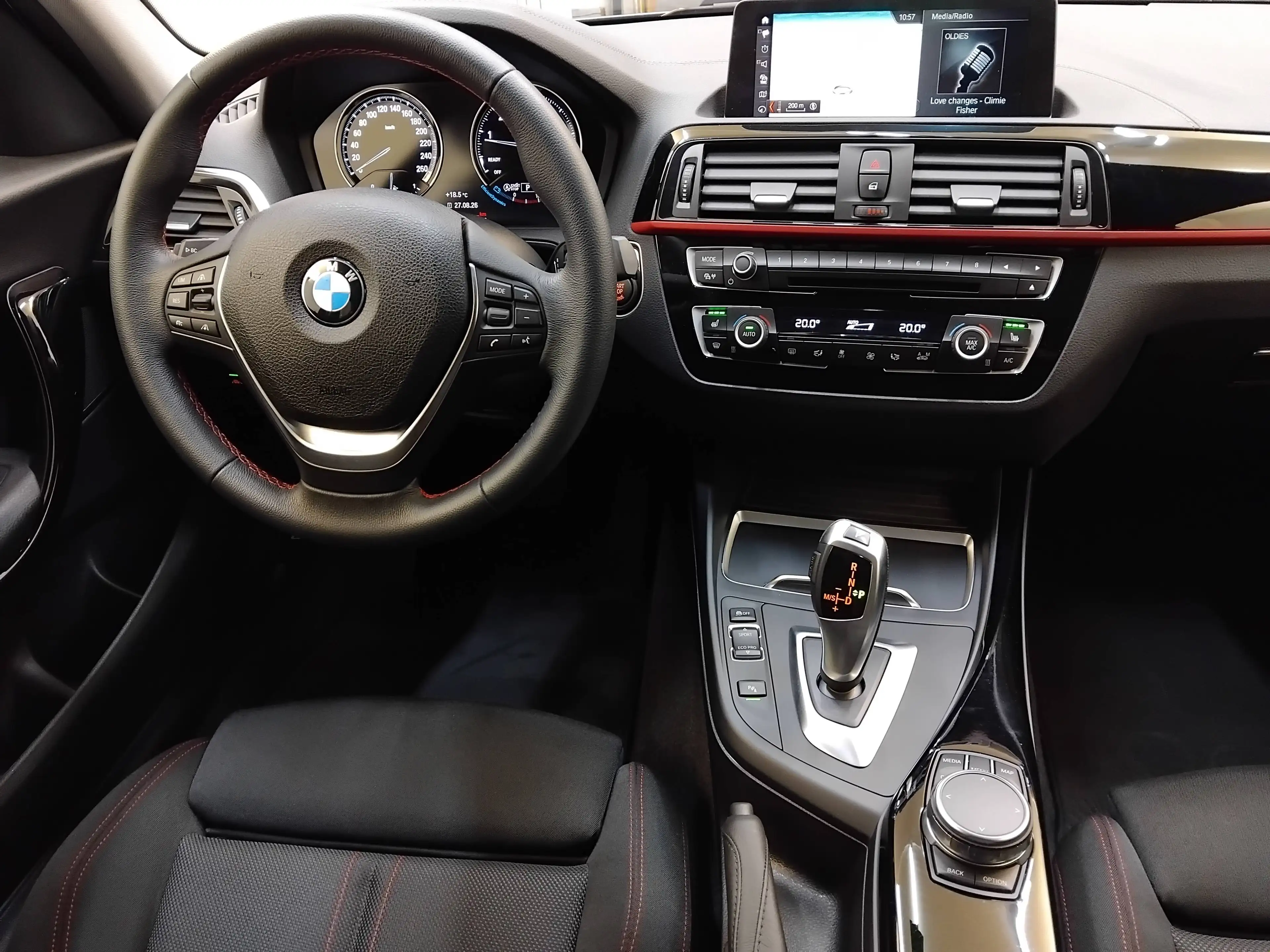 BMW 120 120 i Sport Line — photo 9