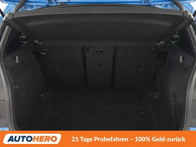 BMW 1 Series view 17