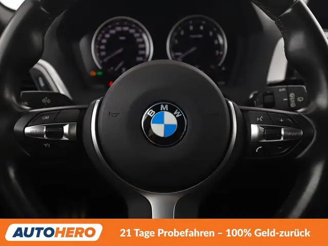 BMW 1 Series view 19