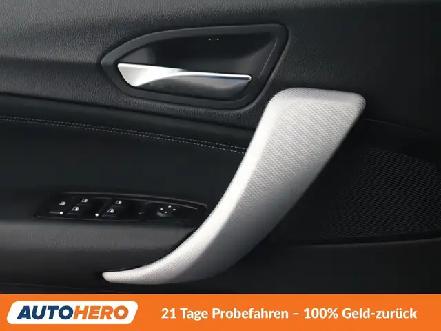 BMW 1 Series view 26