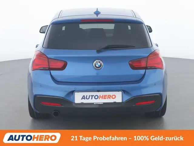 BMW 1 Series view 5