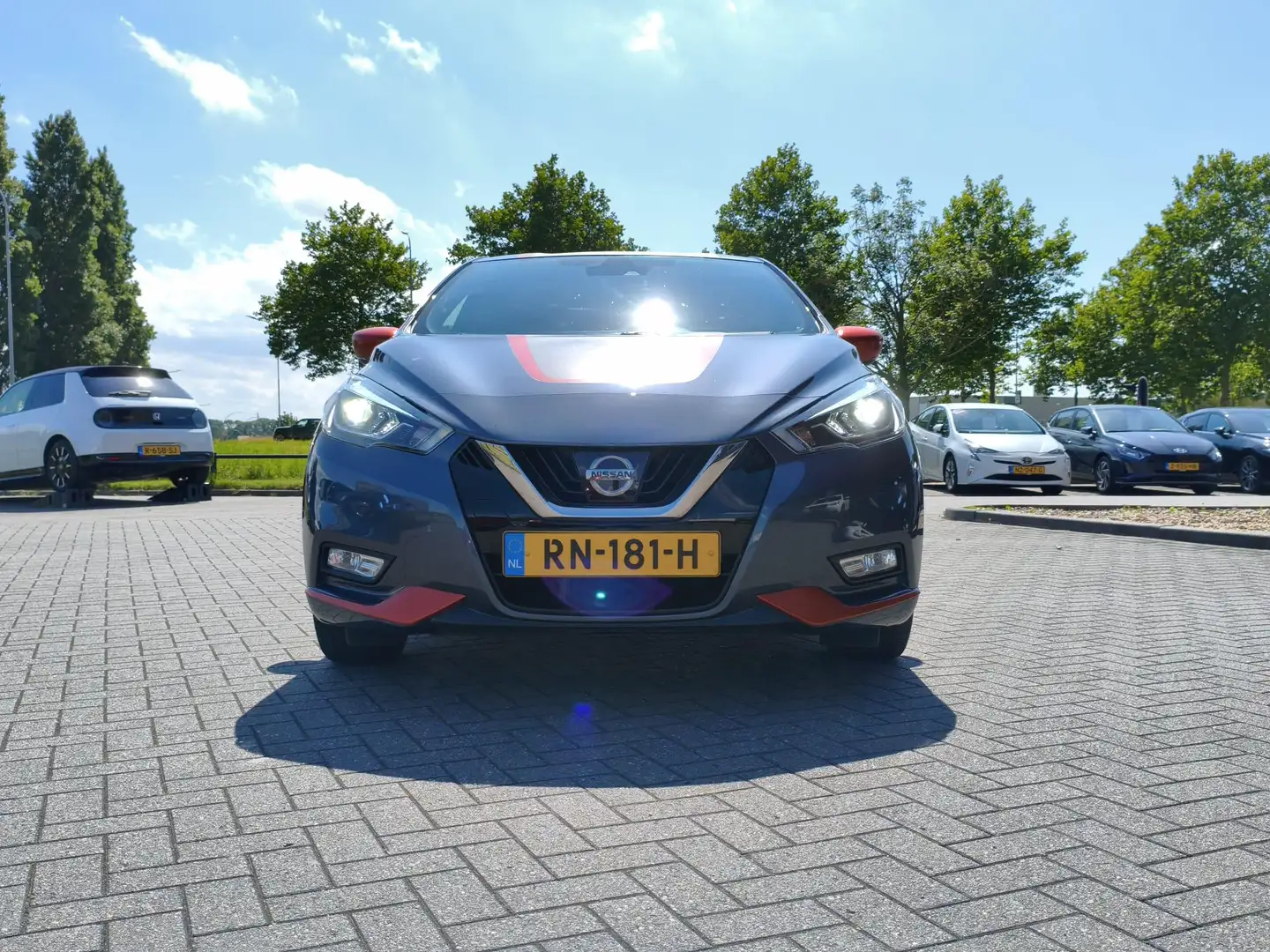 Nissan Micra 0.9 IG-T Bose Personal Edition Grijs - 2