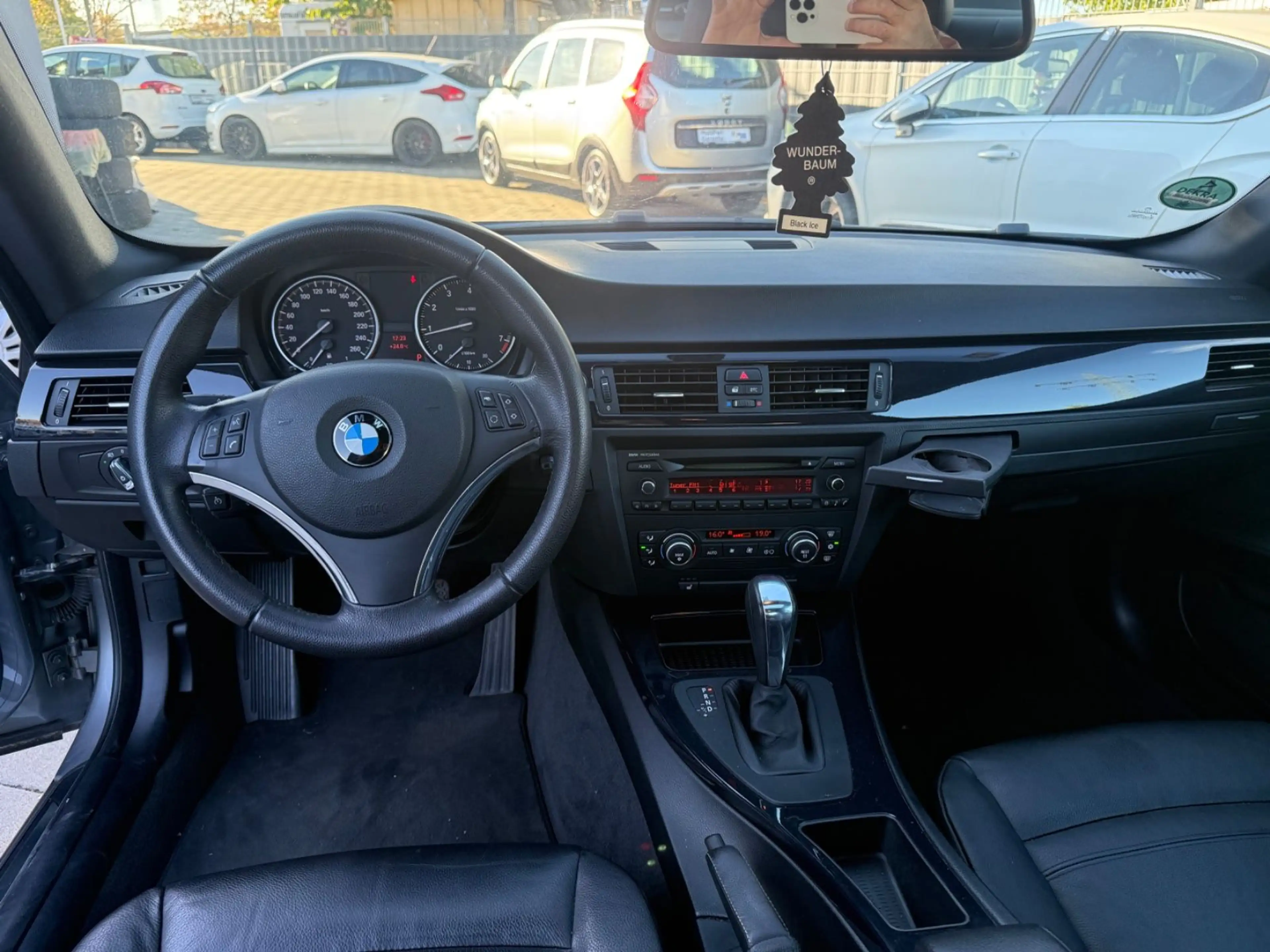 BMW 320 3 Coupe 320 i — photo 15