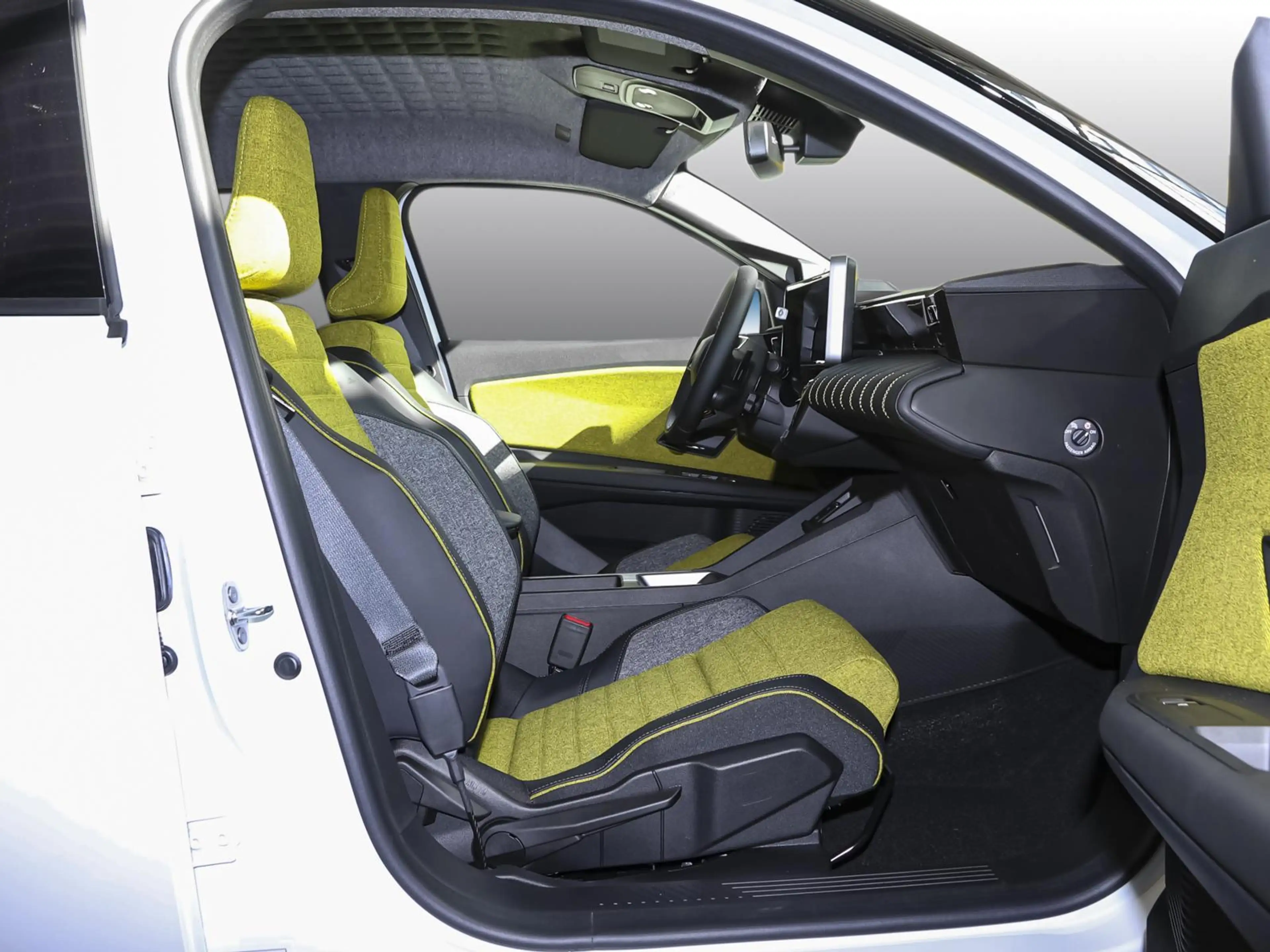 Renault R 5 Iconic 150 NAVI SHZ PDC LHZ KLIMA BT — photo 3