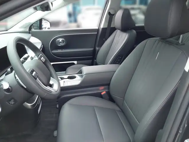 Hyundai IONIQ 9 Calligraphy 110 kWh 4WD Ansicht 5