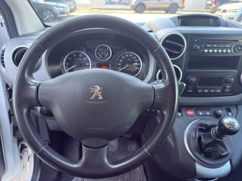 Peugeot Partner Tepee — photo 7