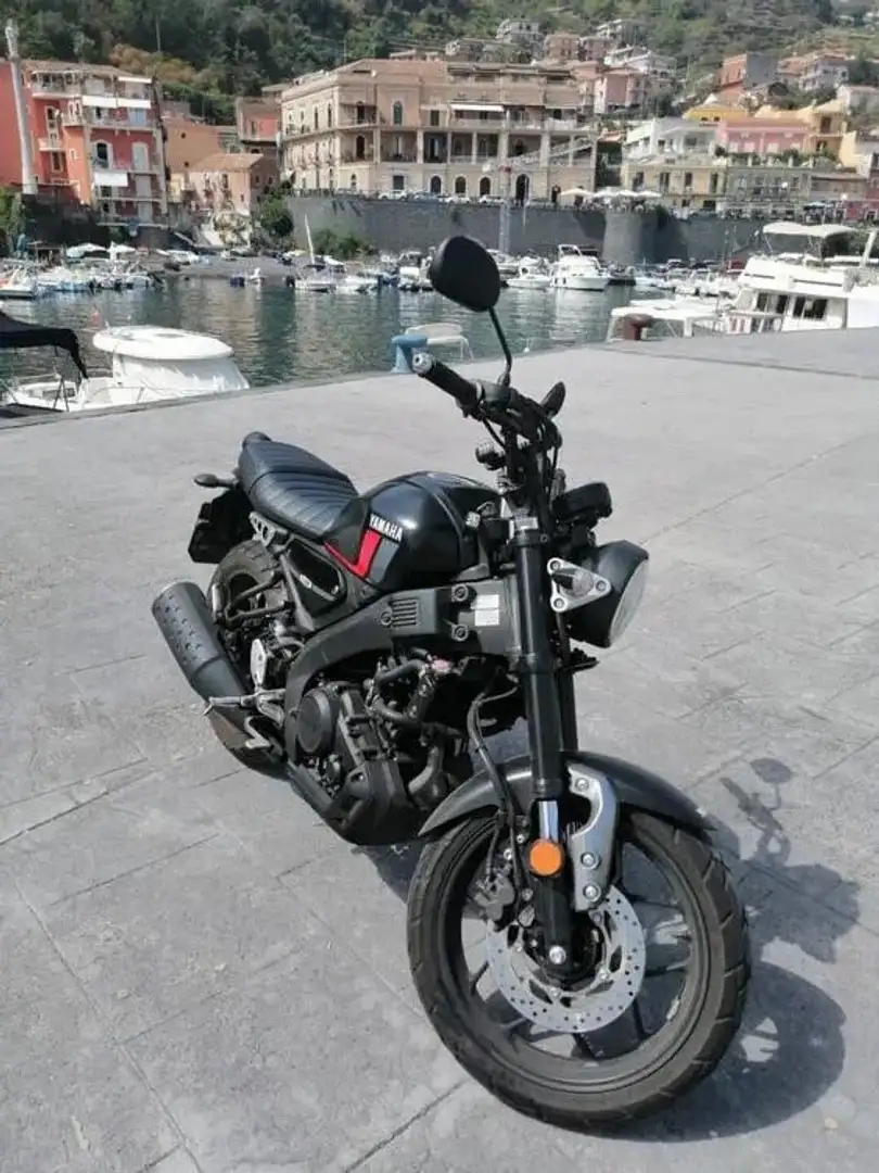 Yamaha XSR 125 Чорний - 2