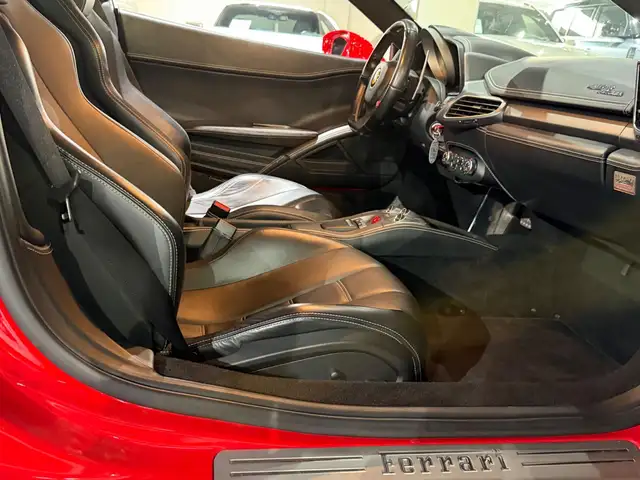 Ferrari 458 Italia / APPROVED / LÜCKENLOS FERRARI HISTORY / Ansicht 48