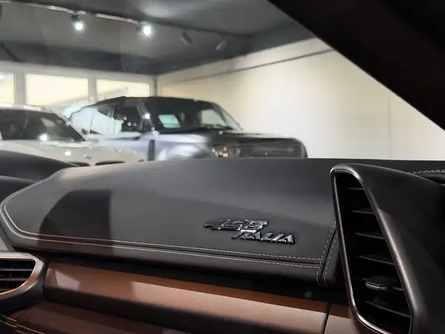 Ferrari 458 Italia / APPROVED / LÜCKENLOS FERRARI HISTORY / Ansicht 40